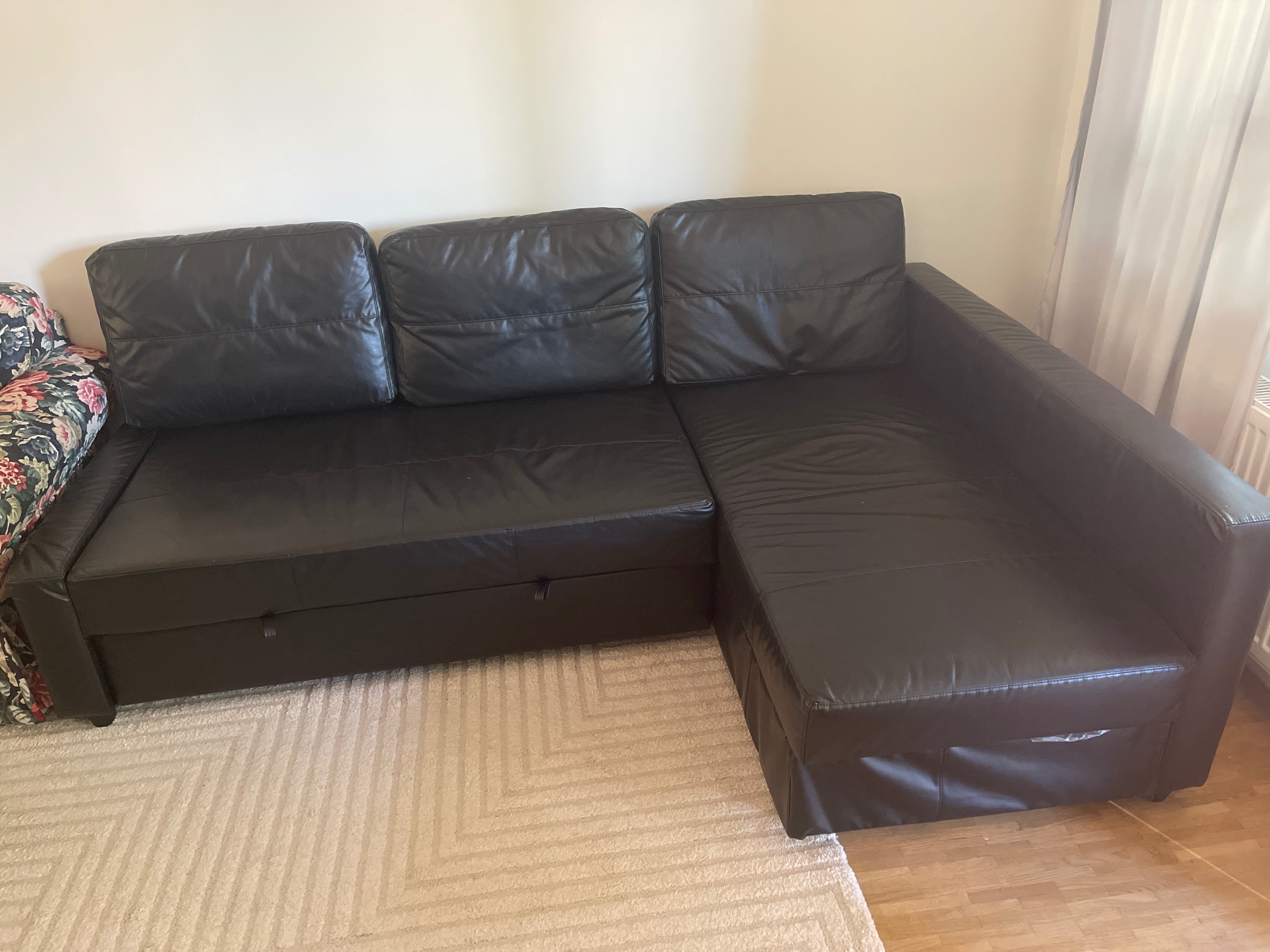 Seller photo