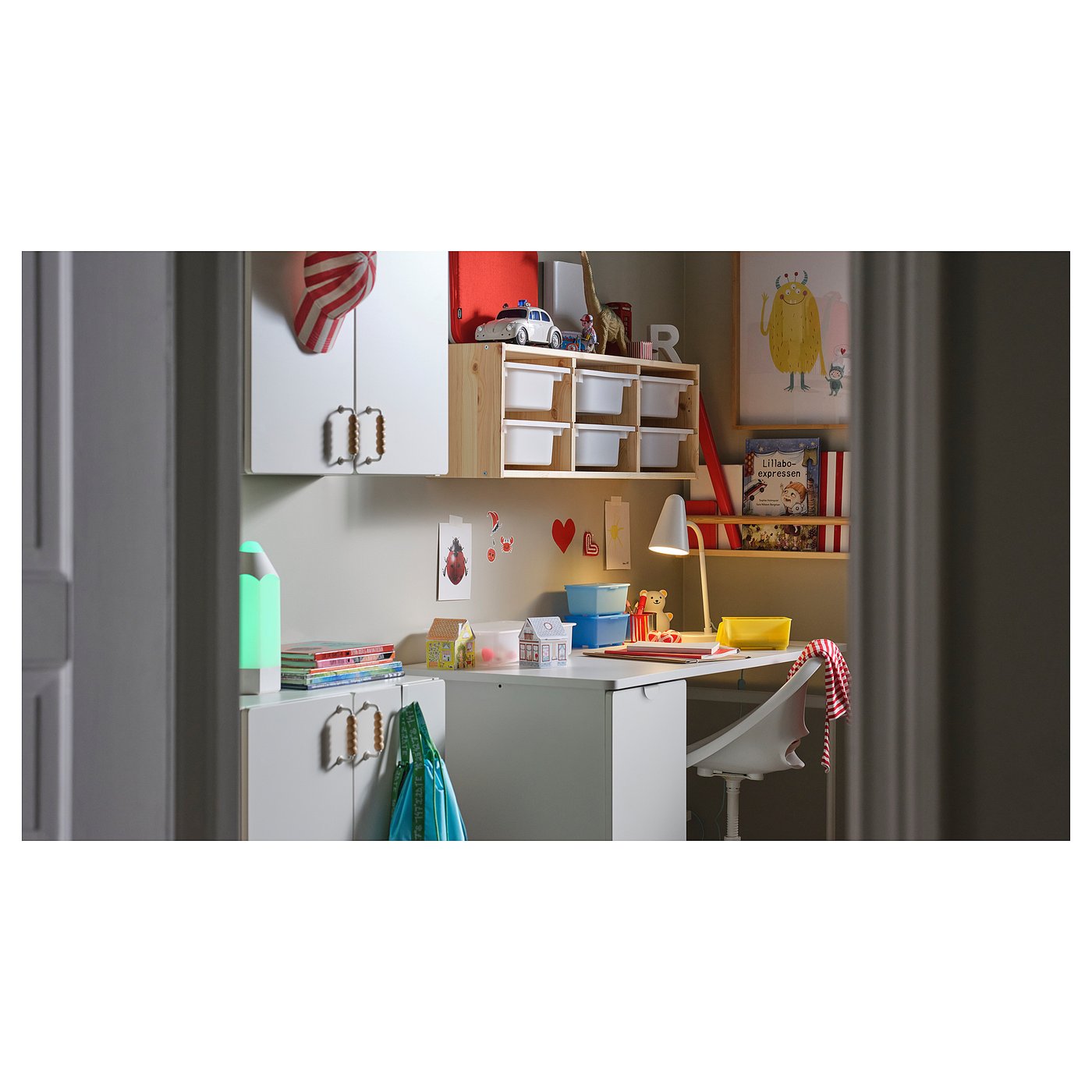 IKEA catalogue photo