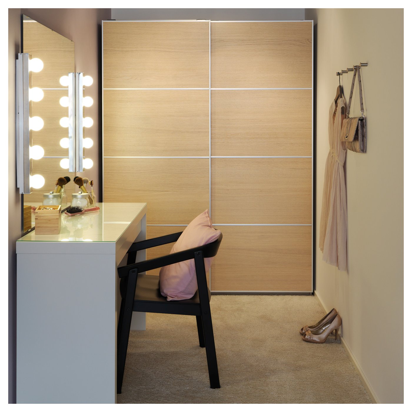 IKEA catalogue photo