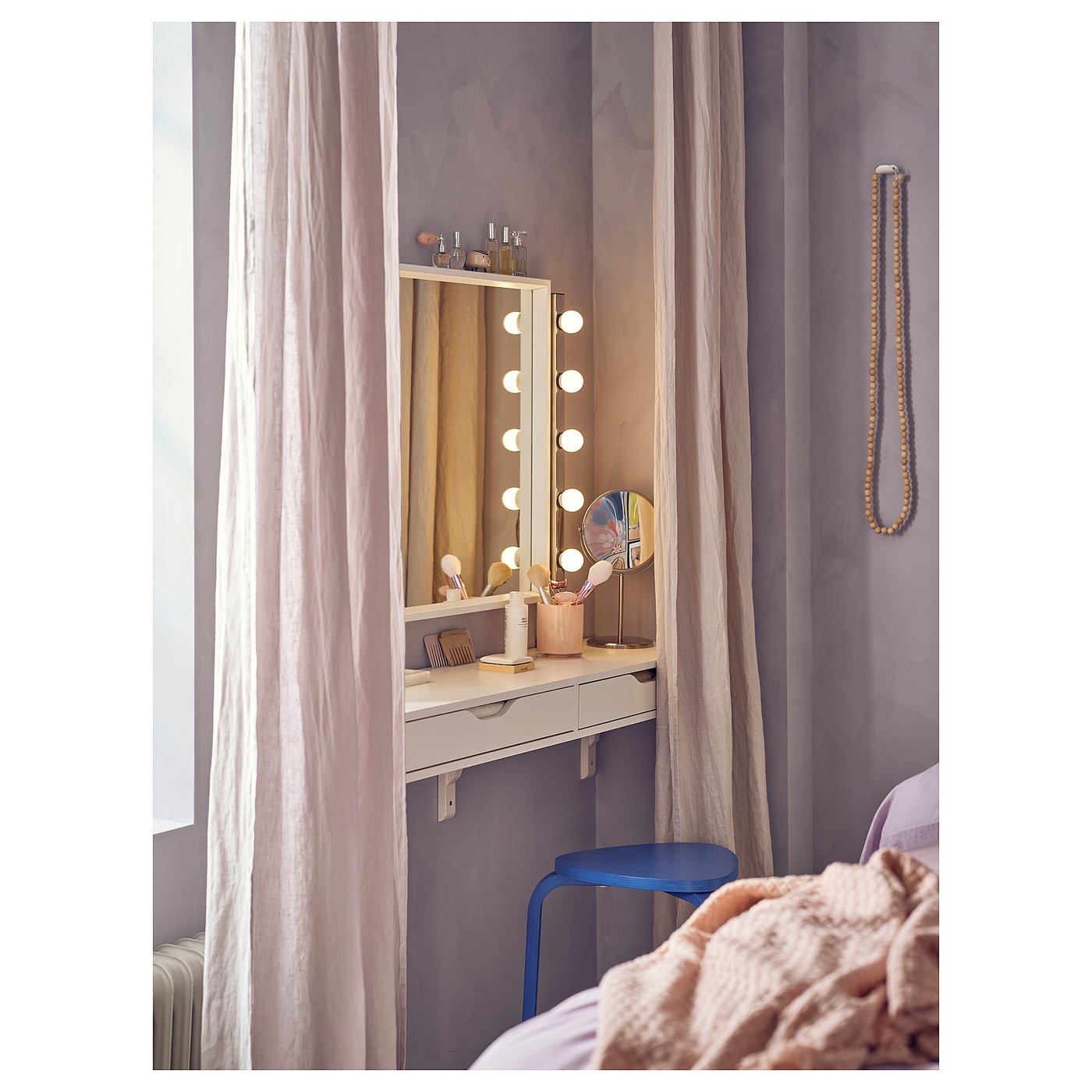 IKEA catalogue photo