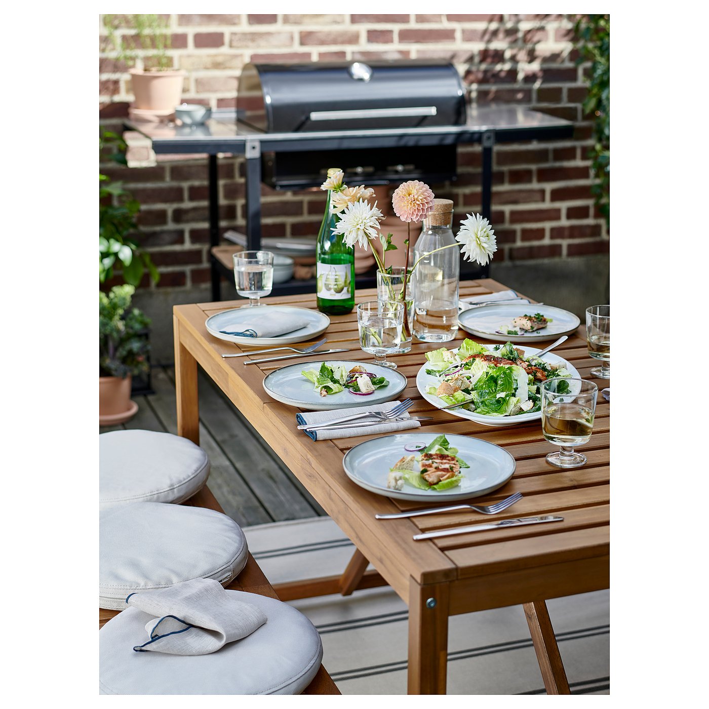 IKEA catalogue photo