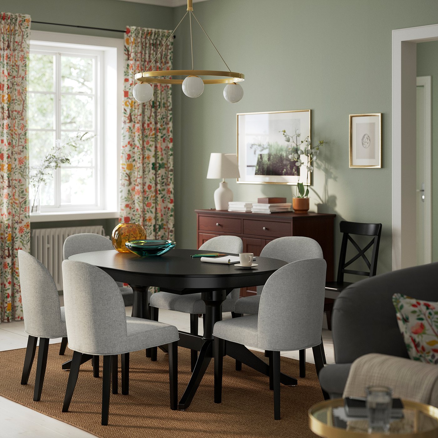 IKEA catalogue photo