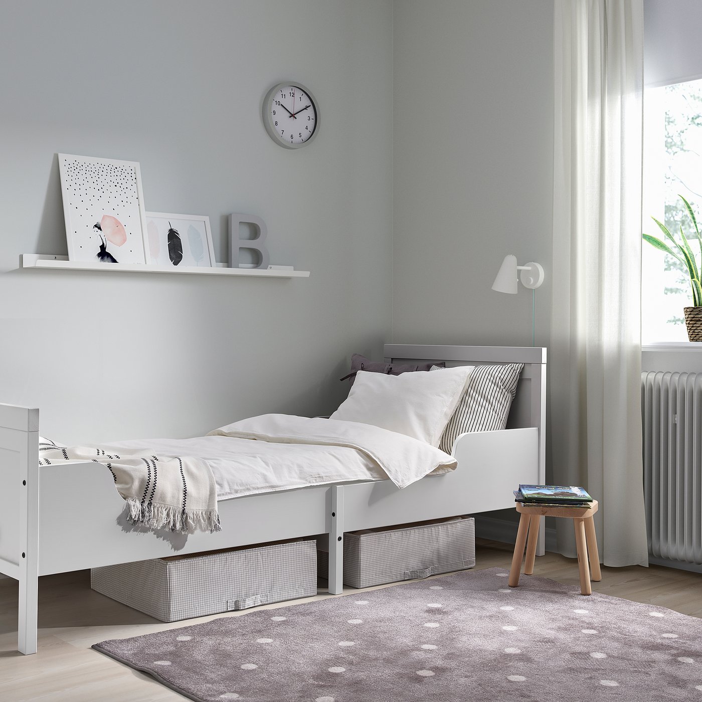 IKEA catalogue photo