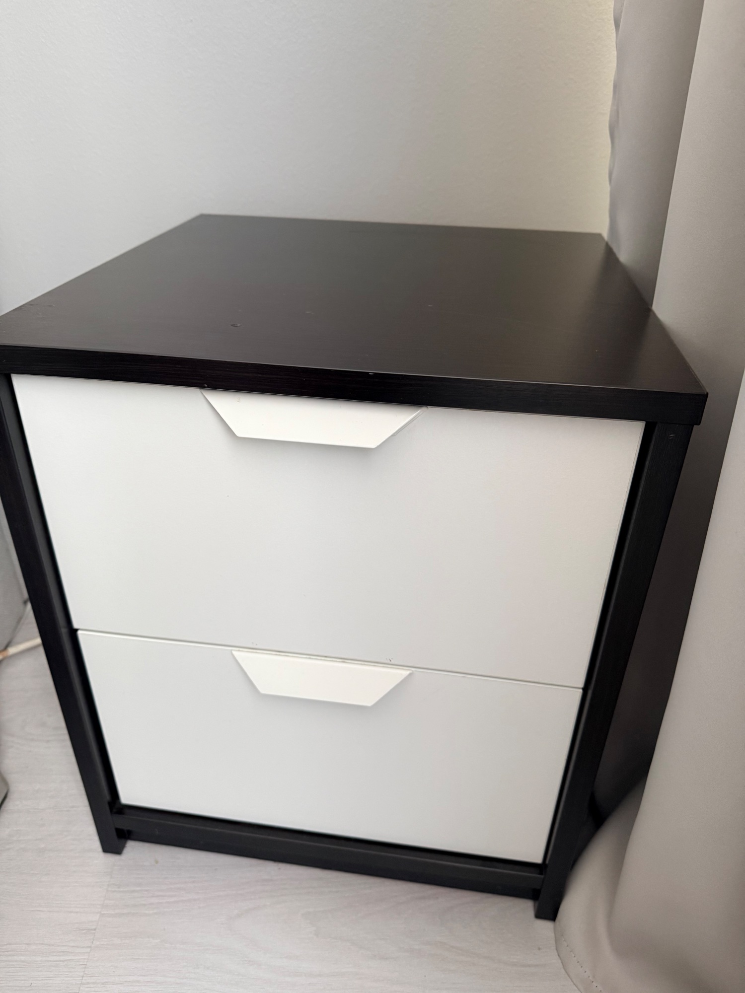 SÄNGBORD